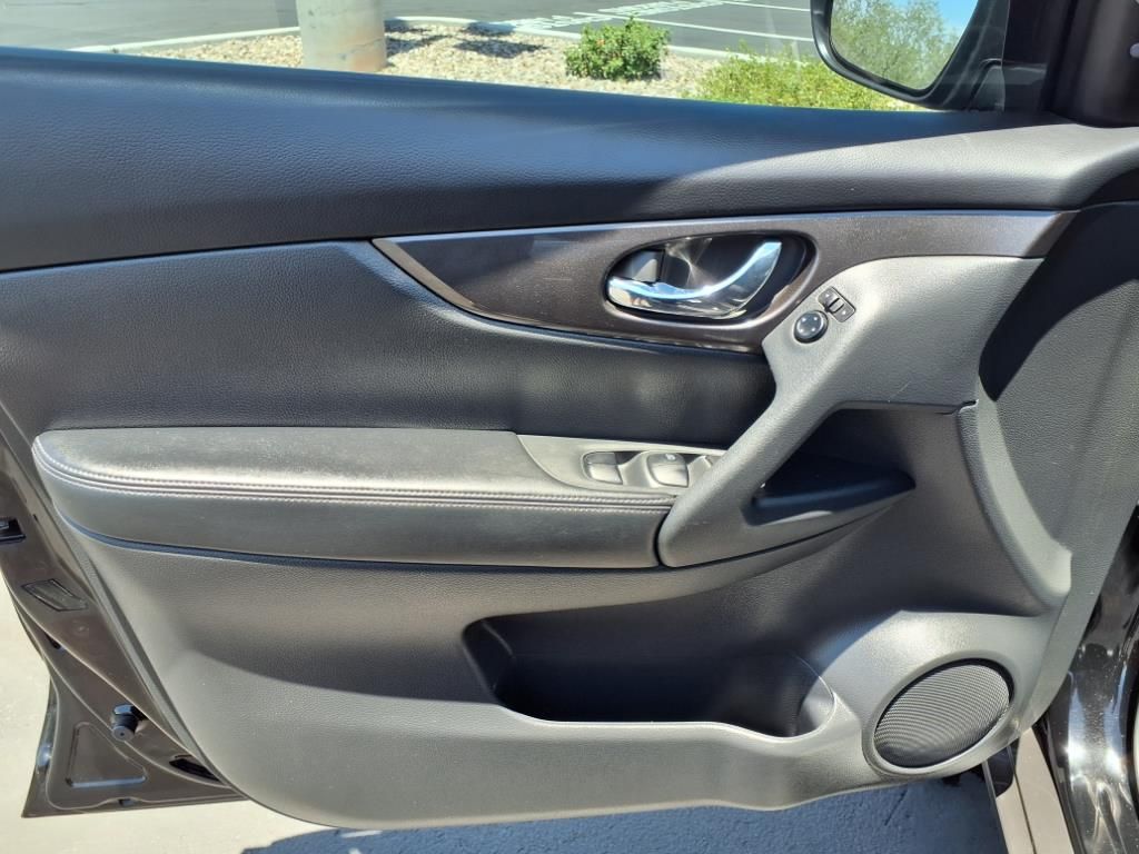 used 2020 Nissan Rogue car, priced at $17,500