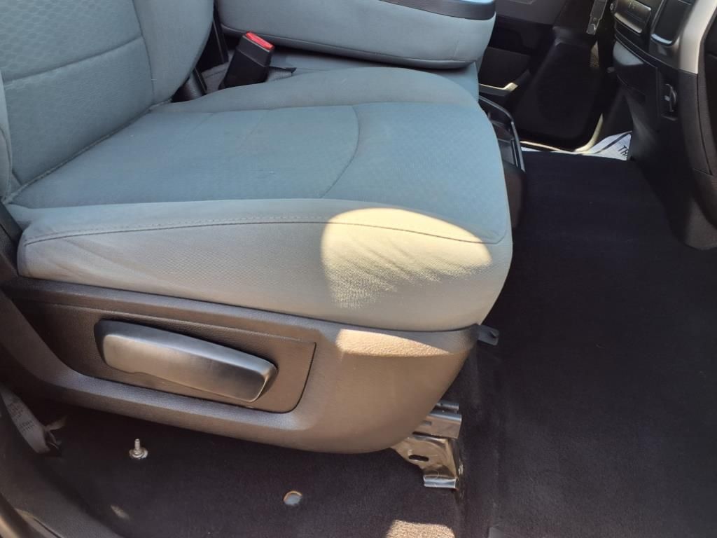 used 2019 Ram 1500 Classic car, priced at $17,000