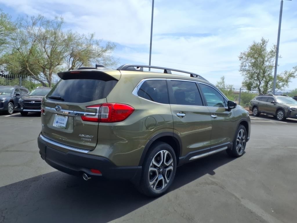 new 2025 Subaru Ascent car, priced at $54,044