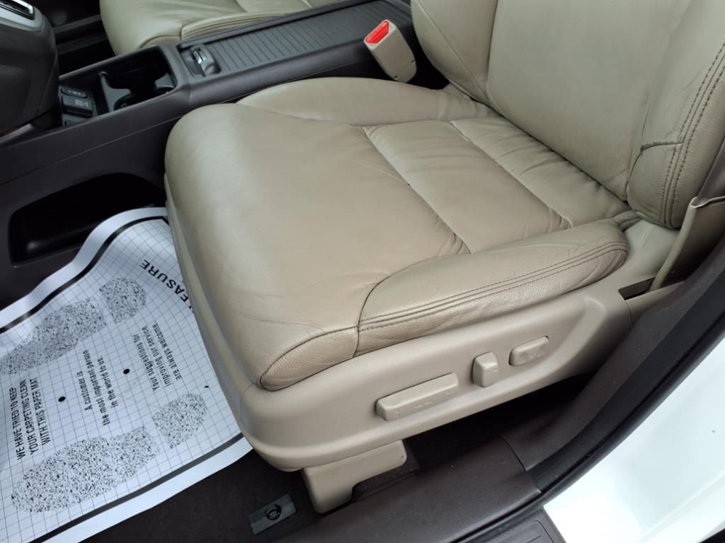 used 2014 Honda CR-V car, priced at $16,500
