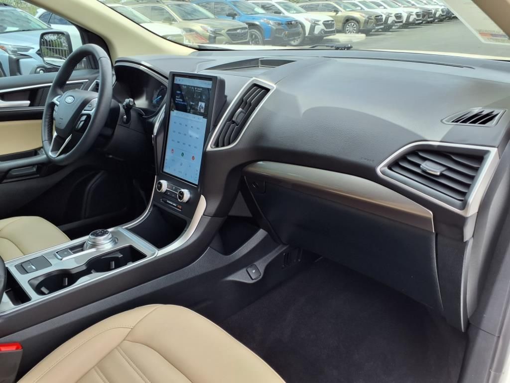 used 2024 Ford Edge car, priced at $26,500