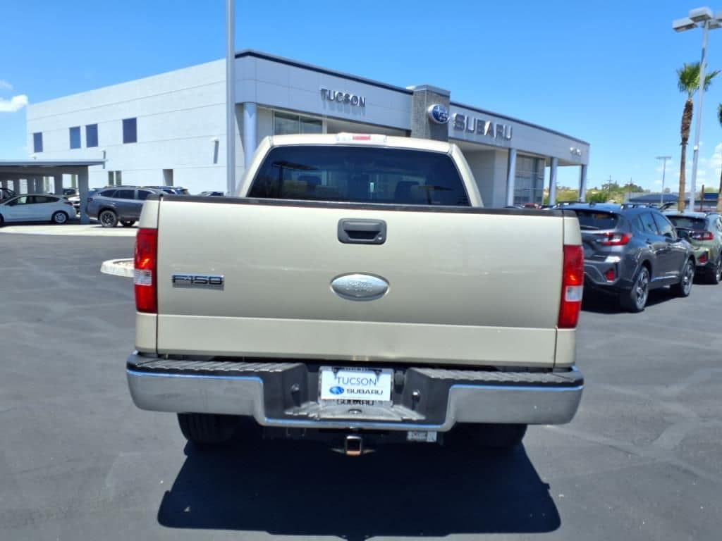 used 2007 Ford F-150 XLT car, priced at $10,500