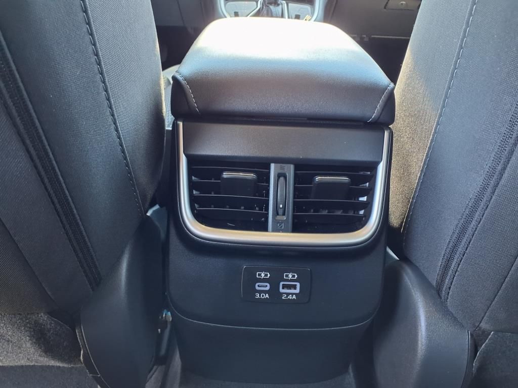 used 2025 Subaru Outback car, priced at $33,000