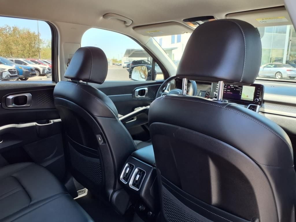 used 2023 Kia Sorento car, priced at $29,500