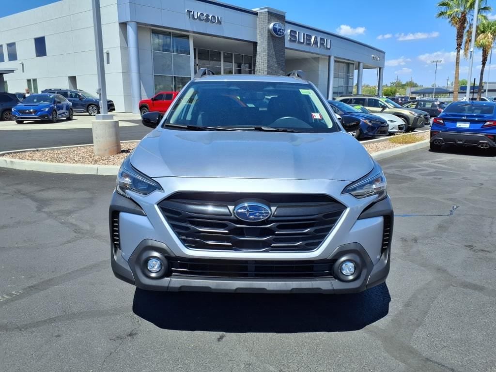 used 2025 Subaru Outback car, priced at $31,000