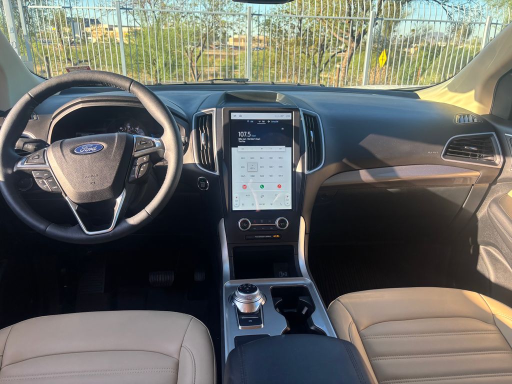 used 2024 Ford Edge car, priced at $27,500