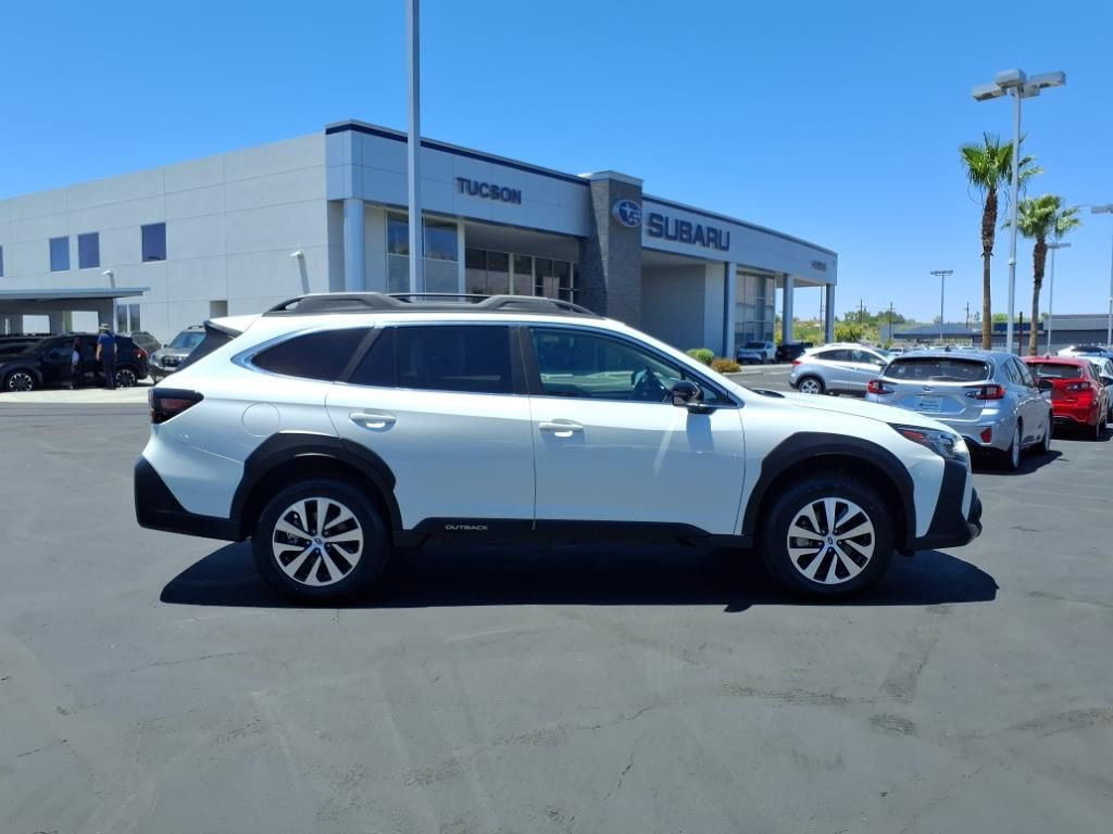 used 2024 Subaru Outback car, priced at $31,000