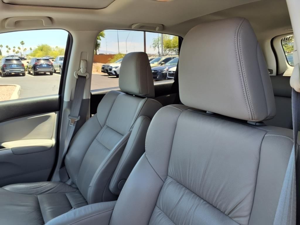used 2014 Honda CR-V car, priced at $13,500