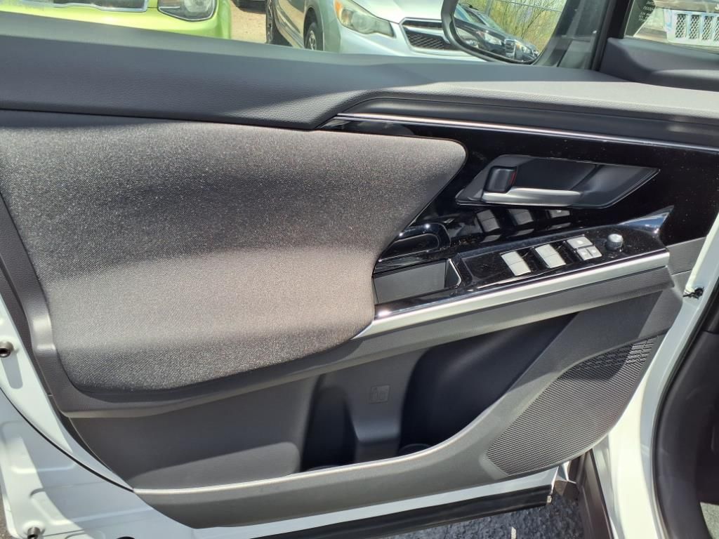 new 2025 Subaru Solterra car, priced at $40,390