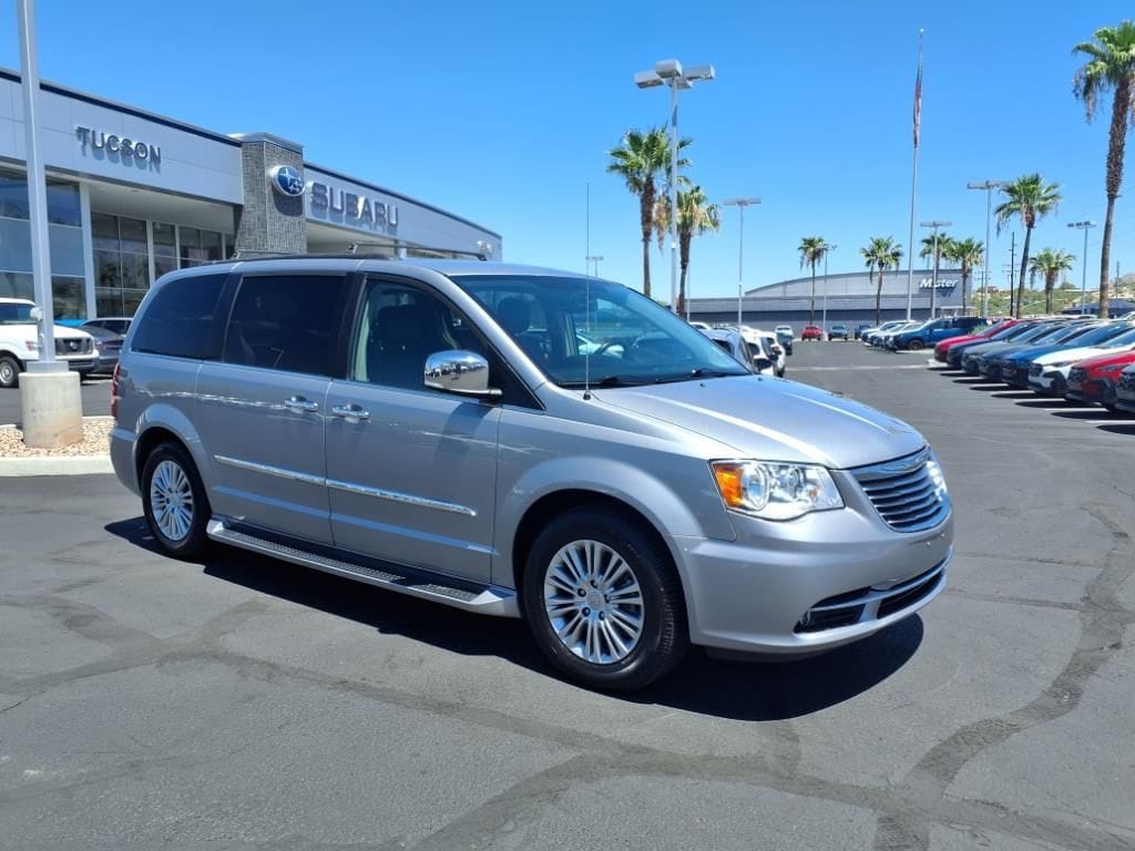 used 2015 Chrysler Town & Country car, priced at $7,777