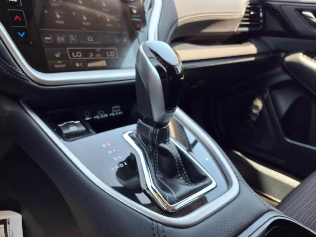 used 2024 Subaru Outback car, priced at $31,000