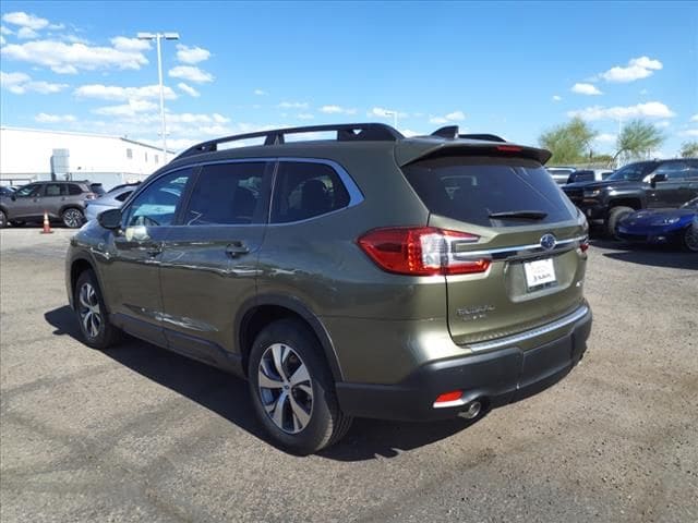 new 2024 Subaru Ascent car, priced at $40,125