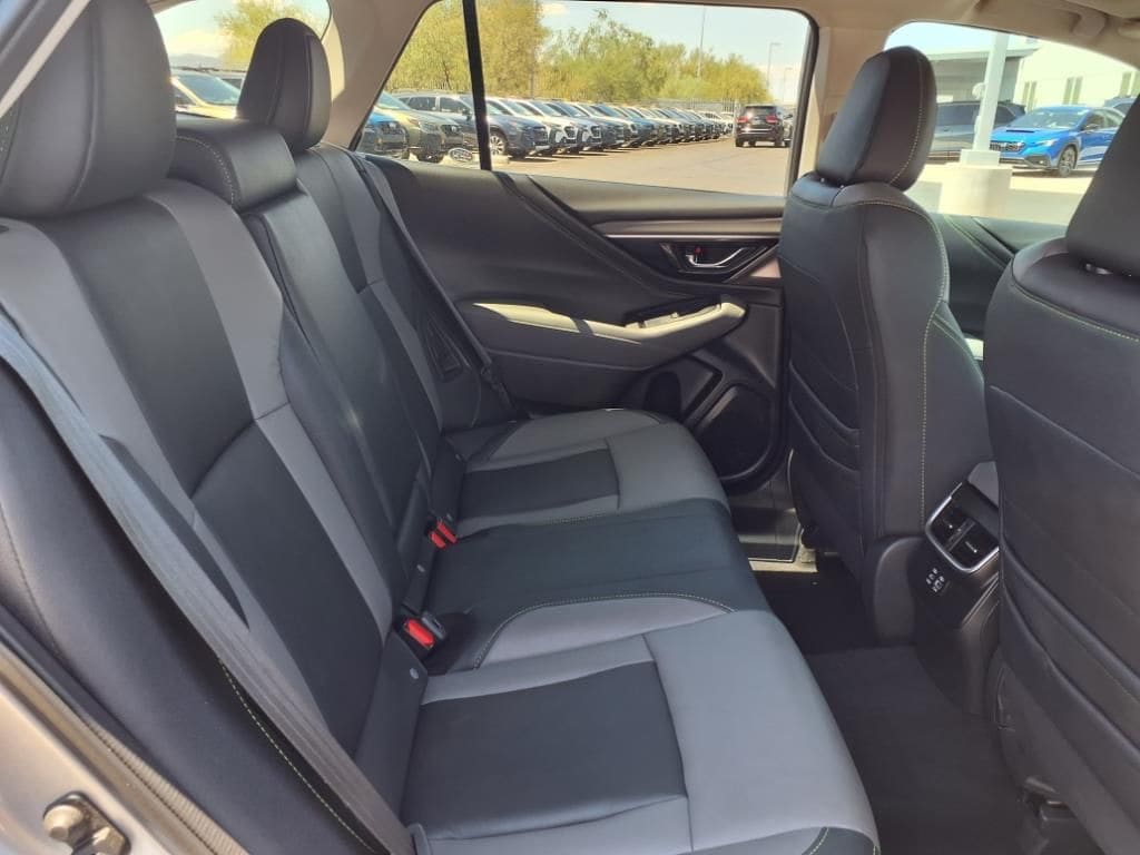 used 2025 Subaru Outback car, priced at $31,000