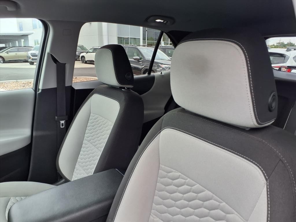 used 2021 Chevrolet Equinox car, priced at $15,750