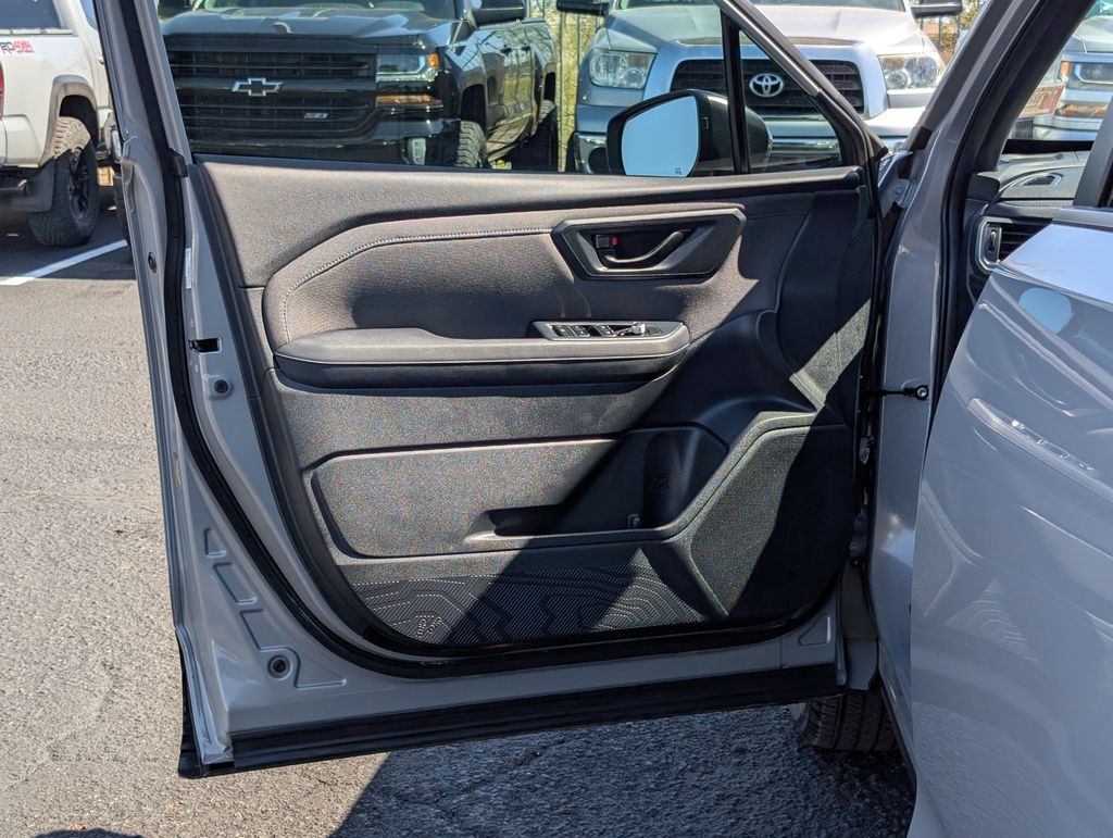 used 2025 Subaru Forester car, priced at $33,500