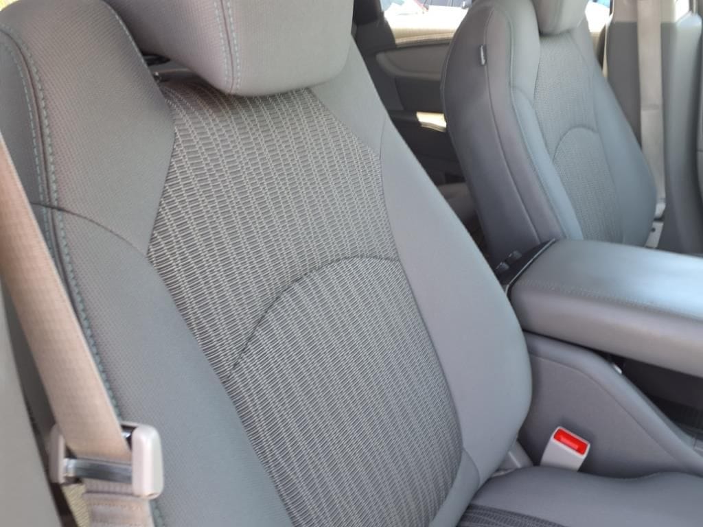 used 2014 Chevrolet Traverse car, priced at $11,000