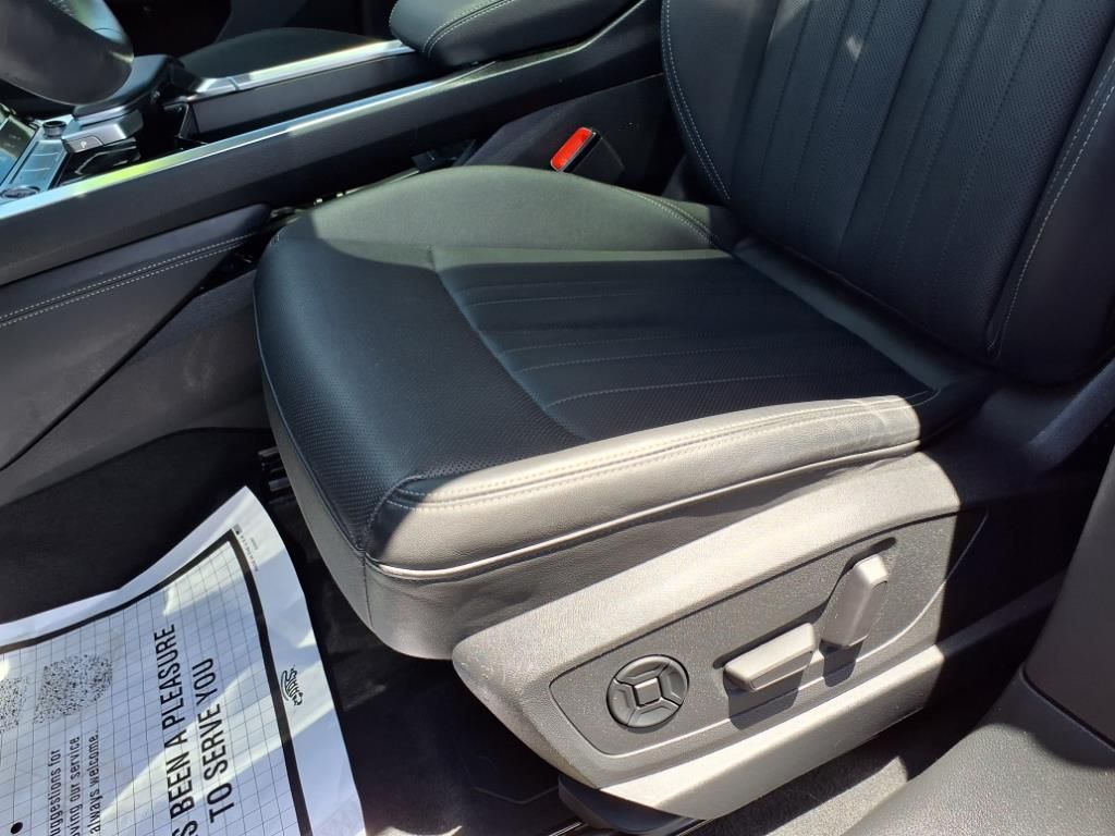 used 2021 Audi e-tron car, priced at $27,000