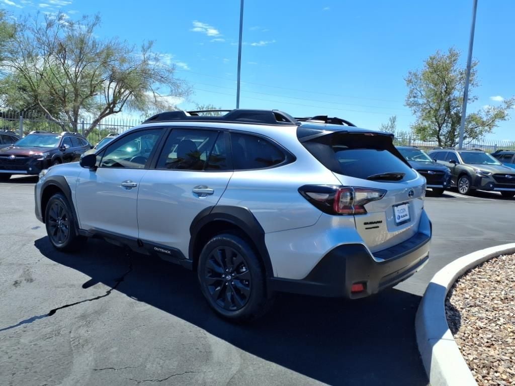 used 2025 Subaru Outback car, priced at $31,000
