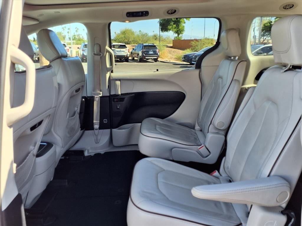used 2020 Chrysler Pacifica car, priced at $18,500