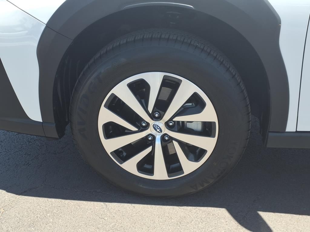 used 2025 Subaru Outback car, priced at $31,500