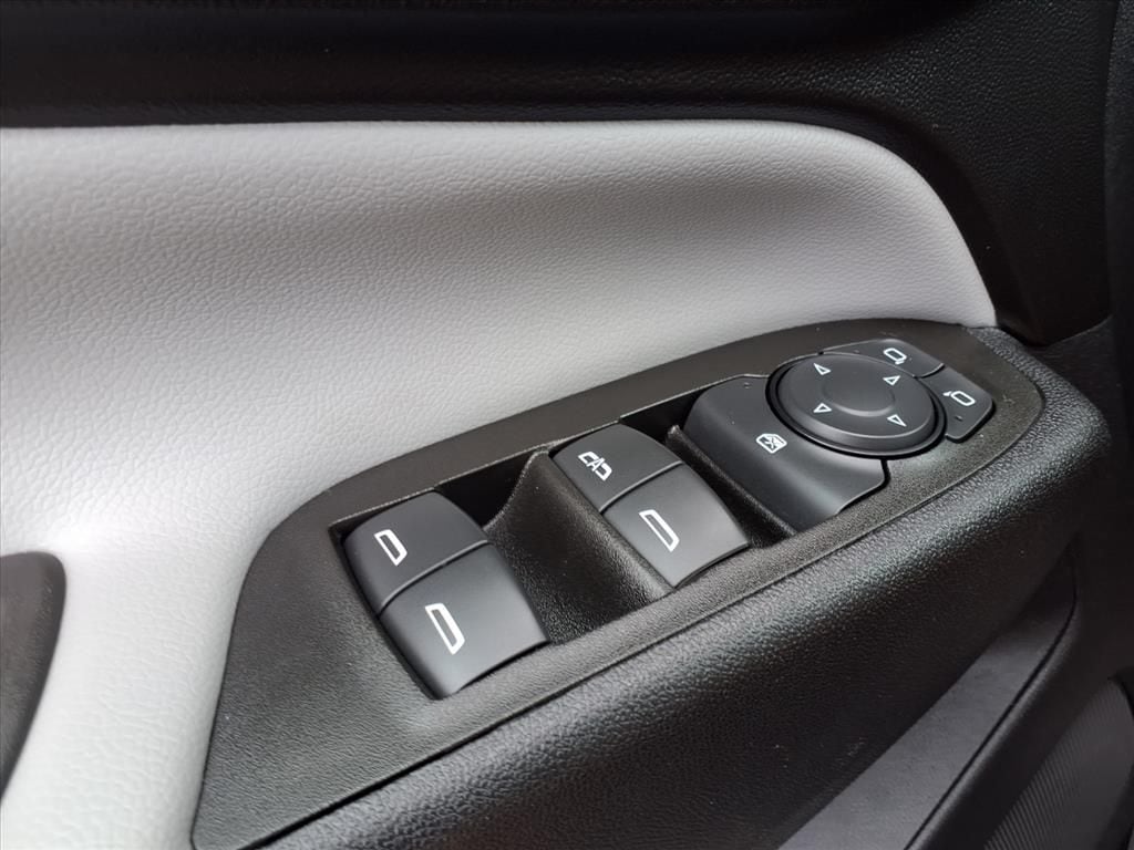 used 2021 Chevrolet Equinox car, priced at $15,750