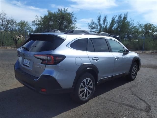 used 2025 Subaru Outback car, priced at $32,000