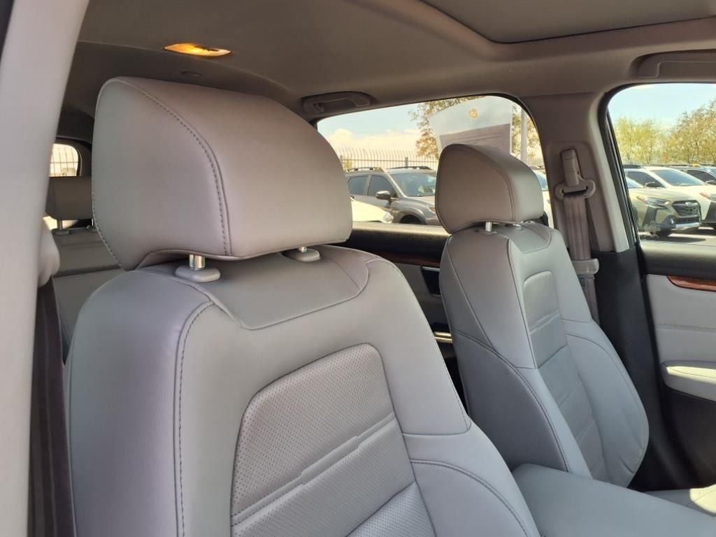 used 2018 Honda CR-V car, priced at $23,000