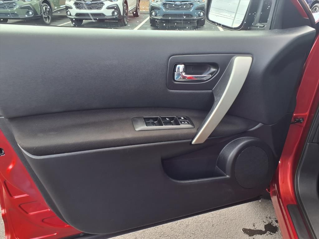 used 2013 Nissan Rogue car, priced at $6,000