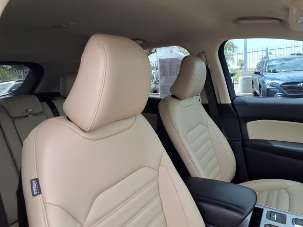 used 2024 Ford Edge car, priced at $26,500