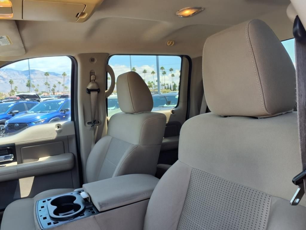 used 2007 Ford F-150 XLT car, priced at $10,500