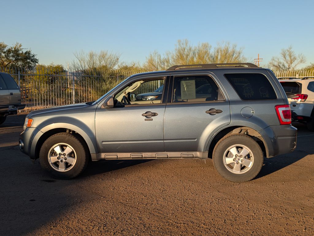 used 2010 Ford Escape car, priced at $8,000