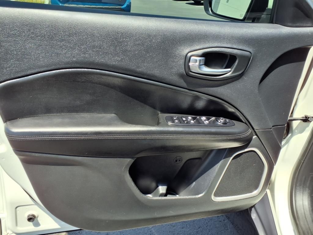 used 2020 Jeep Compass car, priced at $13,500