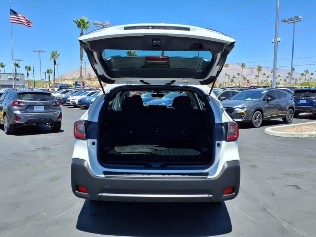 used 2025 Subaru Outback car, priced at $31,000