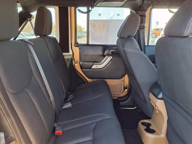 used 2015 Jeep Wrangler Unlimited car, priced at $14,000