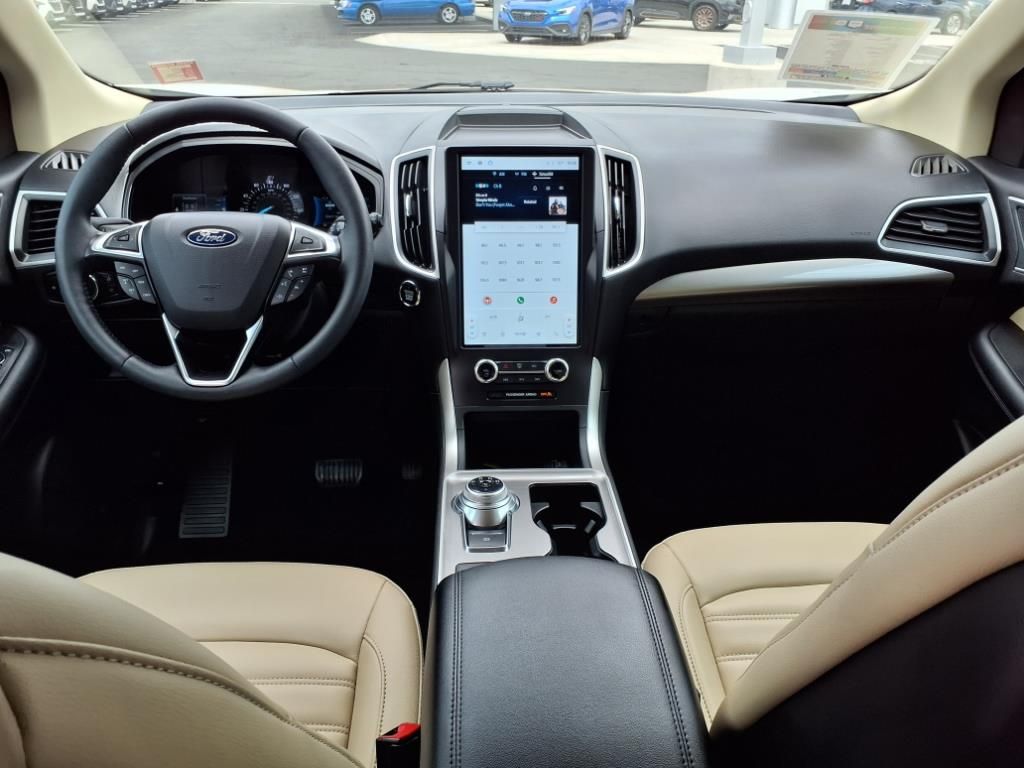 used 2024 Ford Edge car, priced at $26,500