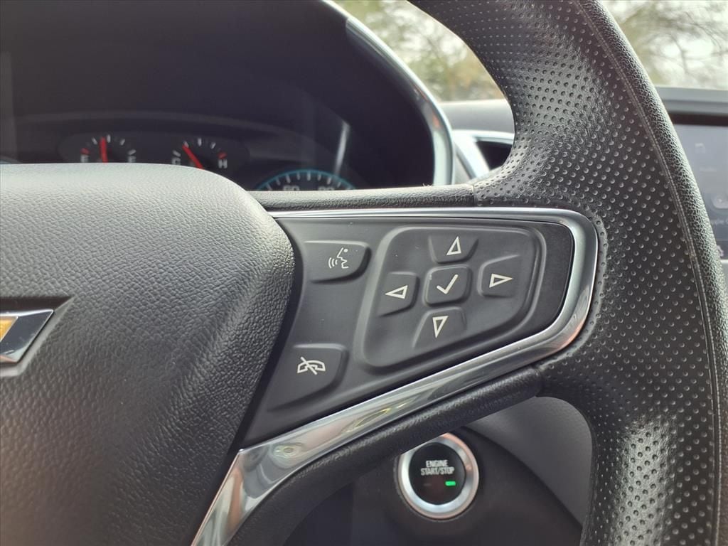 used 2020 Chevrolet Equinox car, priced at $14,750