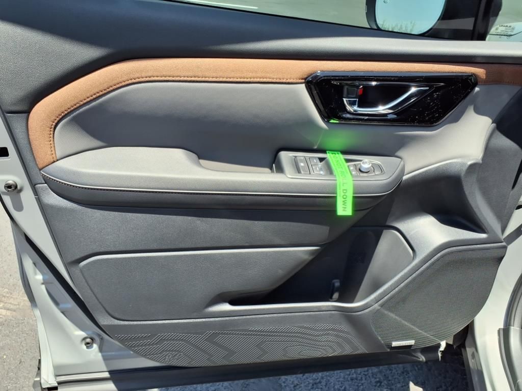 new 2025 Subaru Forester Hybrid car, priced at $42,449