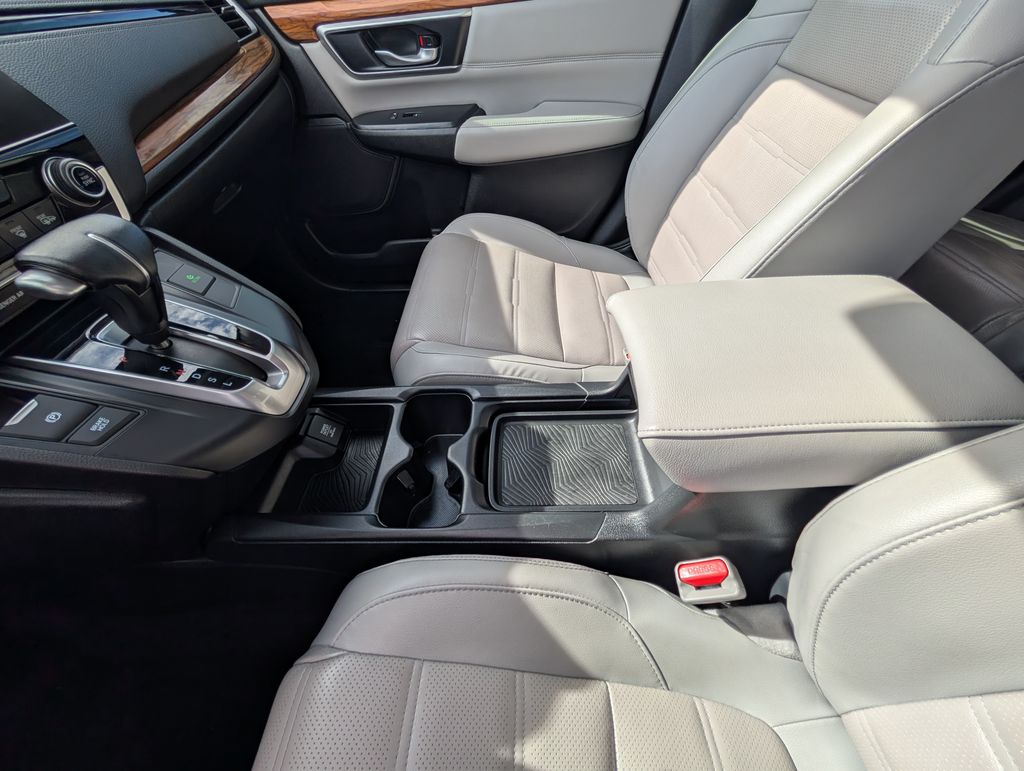 used 2019 Honda CR-V car, priced at $22,000