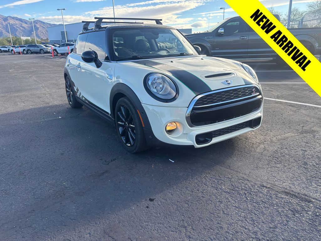 used 2018 MINI Hardtop 2 Door car, priced at $20,000