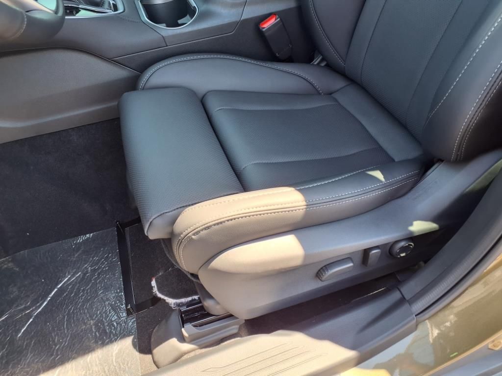 new 2025 Subaru Outback car, priced at $43,176