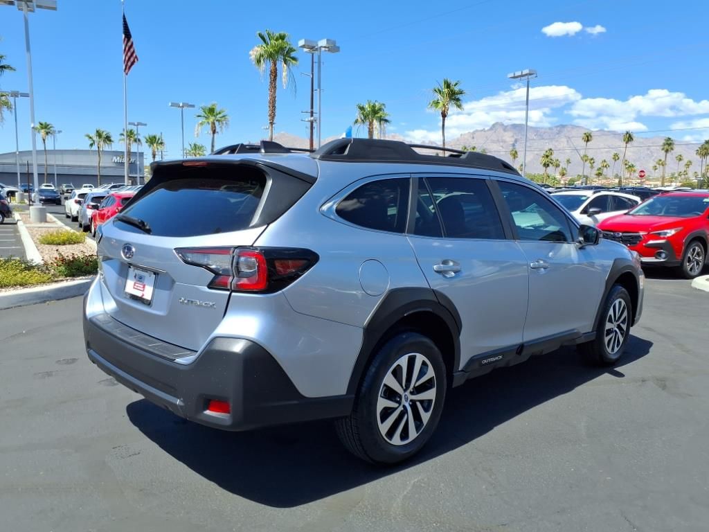 used 2025 Subaru Outback car, priced at $29,500