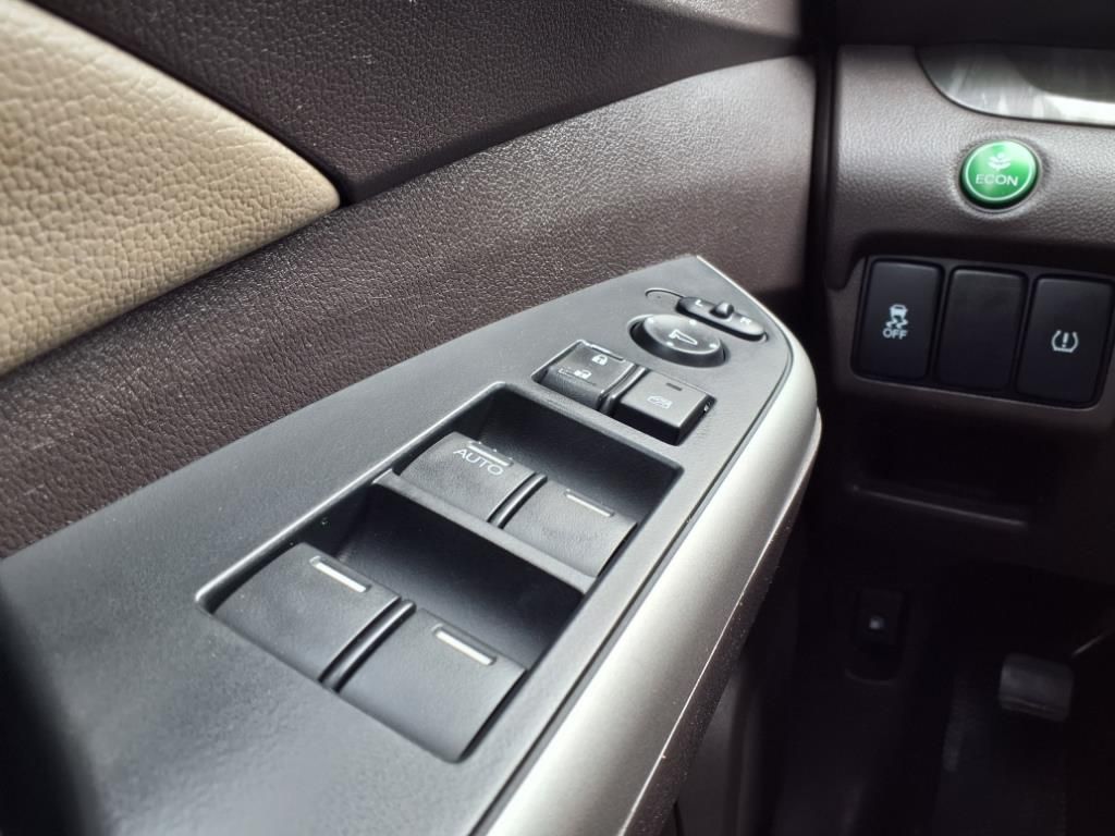 used 2014 Honda CR-V car, priced at $16,500
