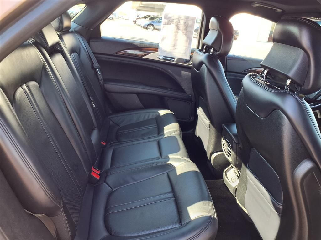 used 2018 Lincoln MKZ Hybrid car, priced at $19,000