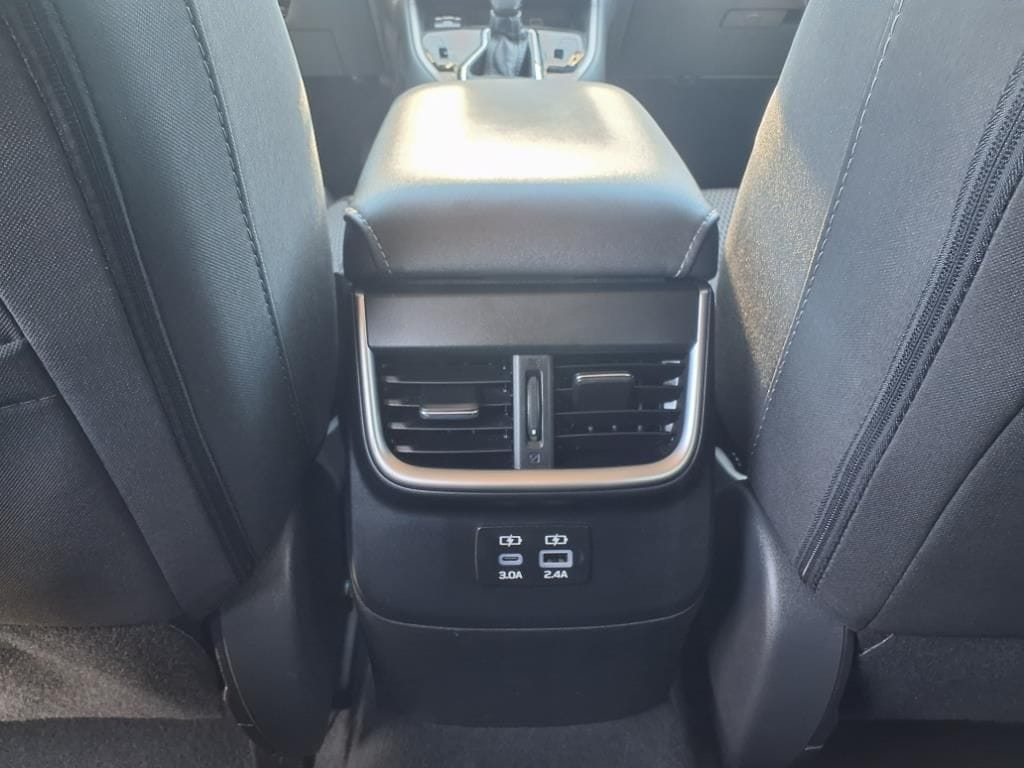 used 2025 Subaru Outback car, priced at $33,000
