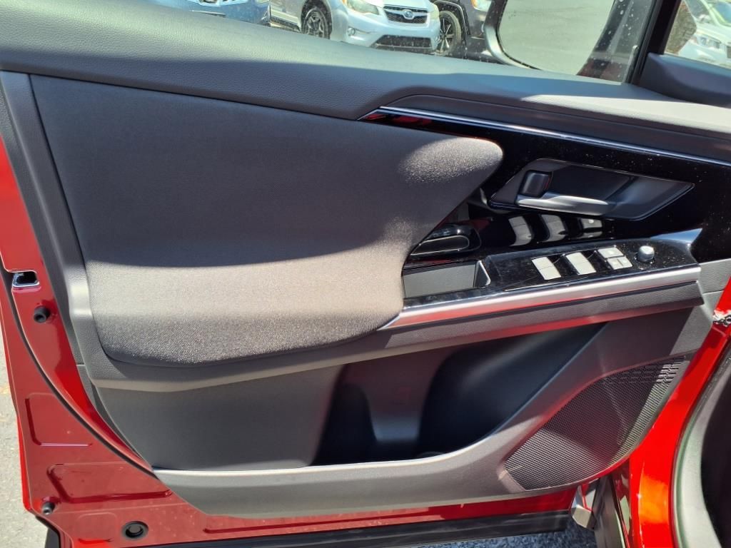 new 2025 Subaru Solterra car, priced at $40,390