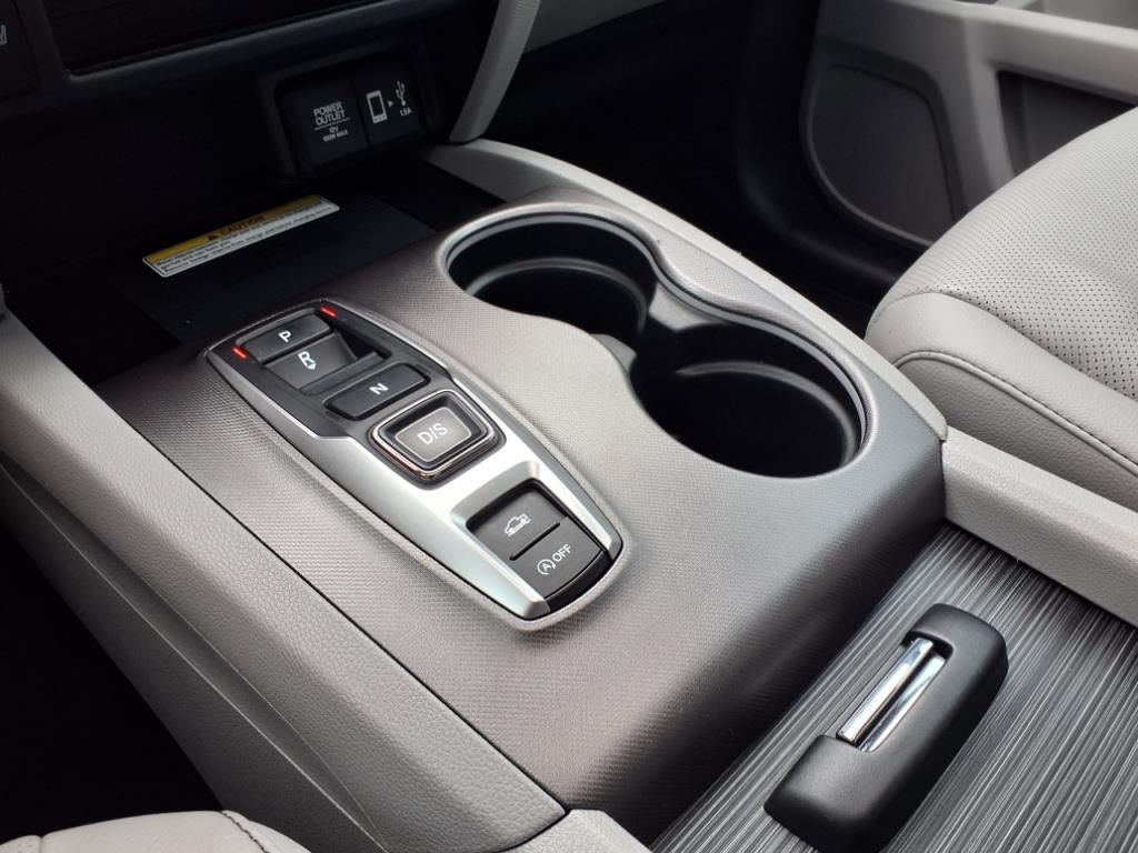 used 2023 Honda Ridgeline car, priced at $35,000