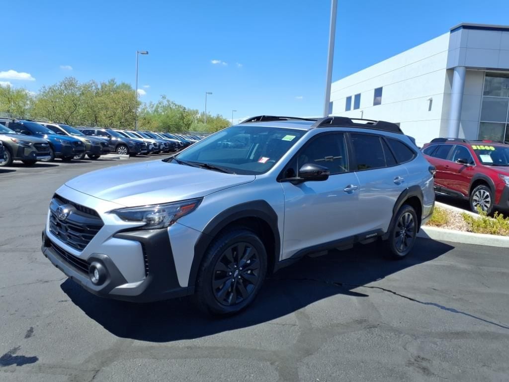used 2025 Subaru Outback car, priced at $31,000