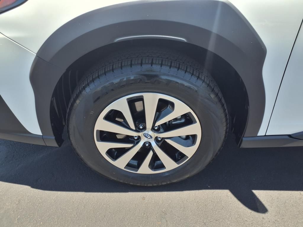 used 2025 Subaru Outback car, priced at $33,000