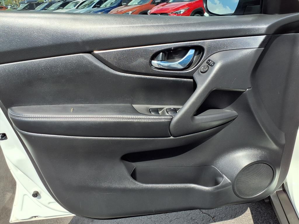 used 2018 Nissan Rogue car, priced at $9,000