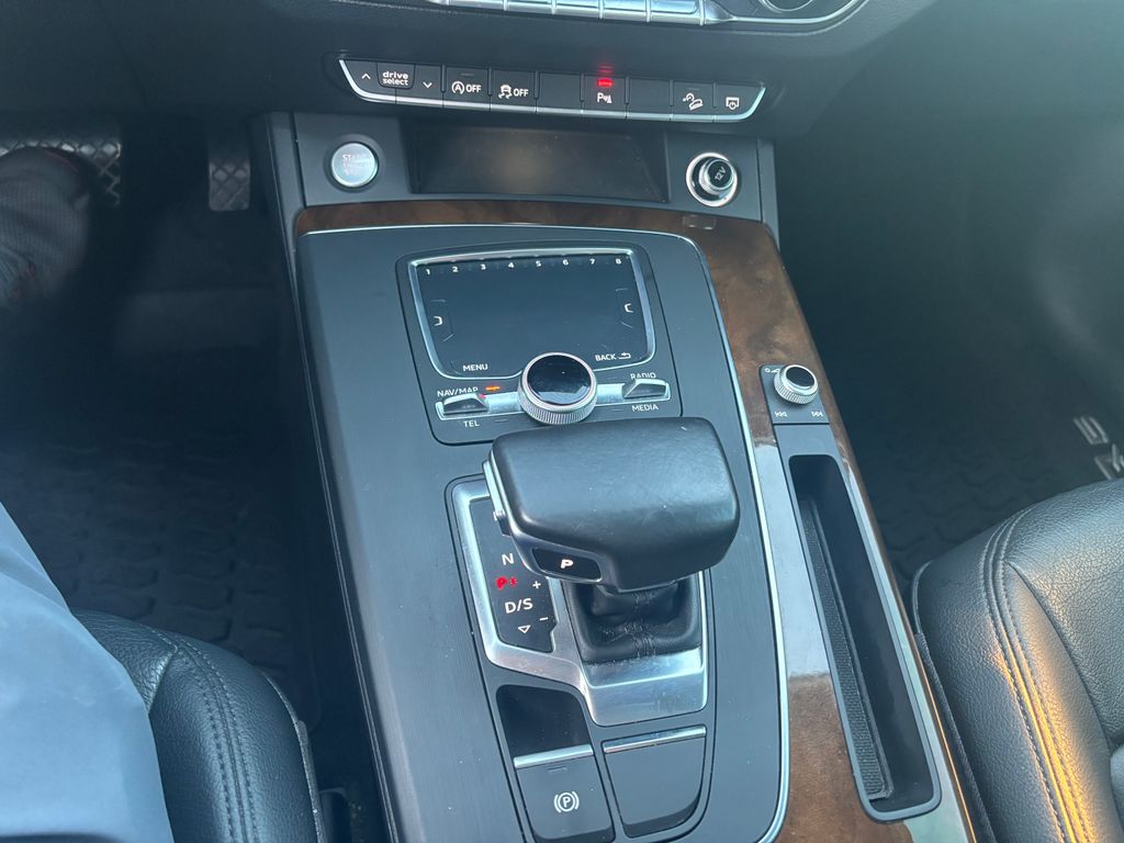used 2018 Audi Q5 car, priced at $20,500